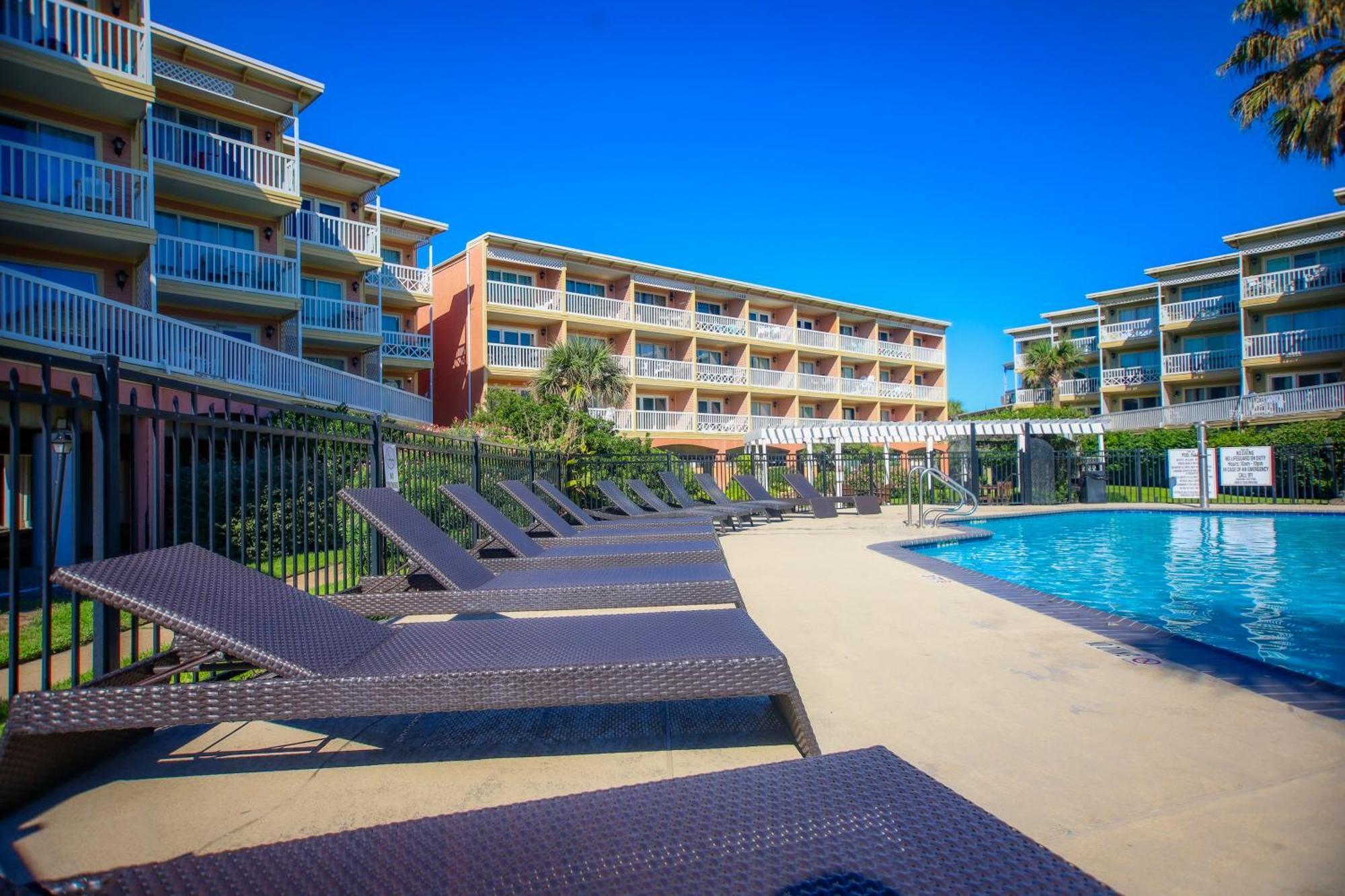 Sea-Renity Heated Pools Steps To The Beach กาลเวสตัน ภายนอก รูปภาพ